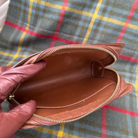 Louis Vuitton Monogram Orsay Clutch bag - Picture 9 of 11